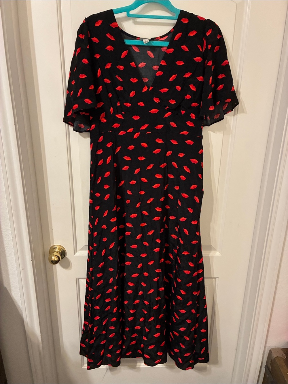Lip 👄 pattern Black Midi Dress - A New Day size 12